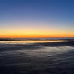 Charmant Cocon Avec Terrasse En Rdc Proche Plage